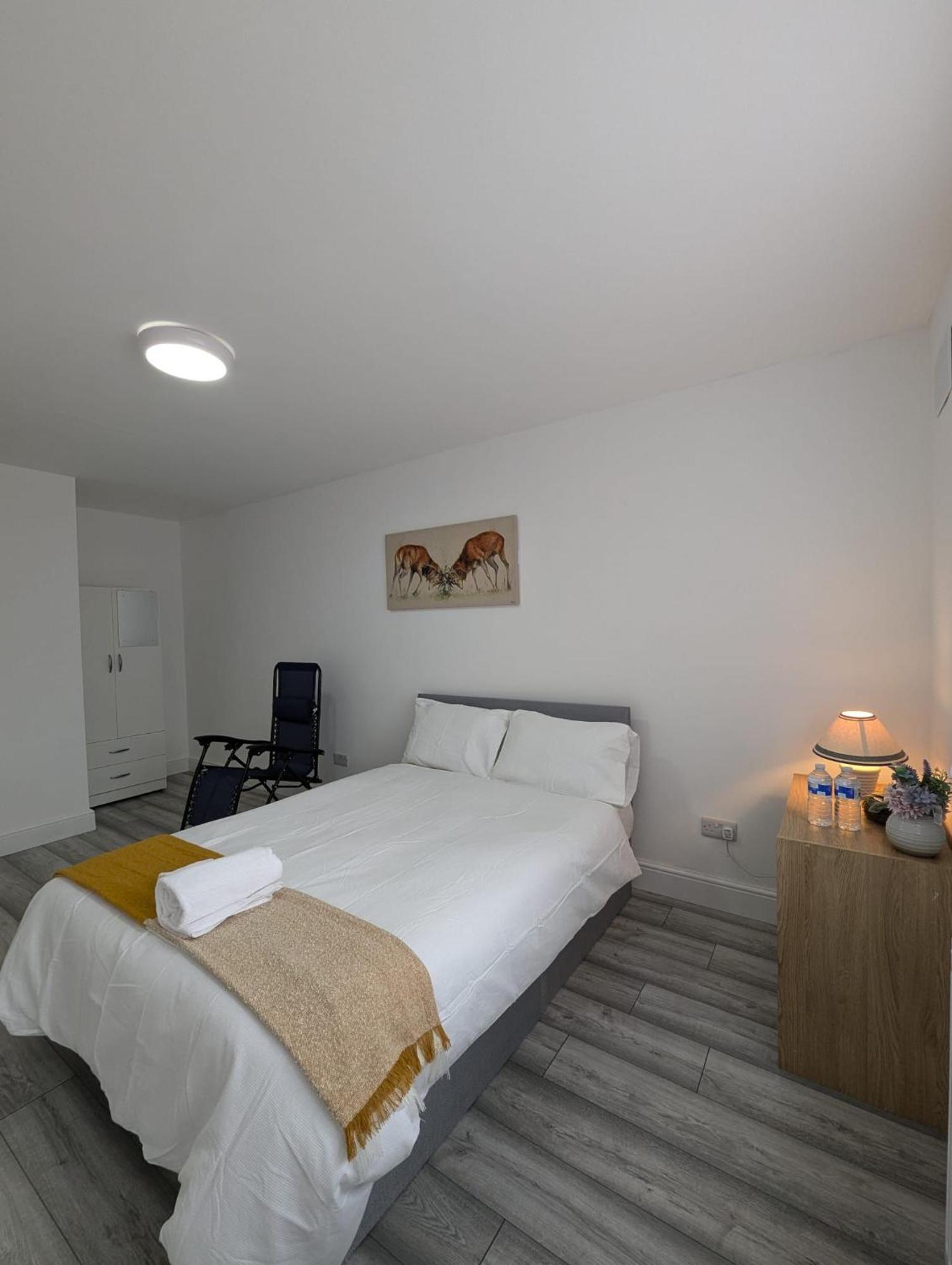 Modern 3 Bedroom - Docklands Appartamento